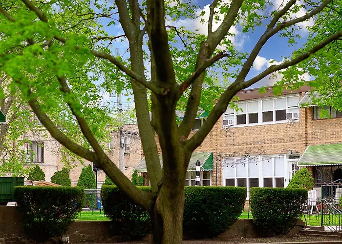 Northside Famlynest Lincoln Sq 4br 2ba 2p Rare Find Ferienhaus *