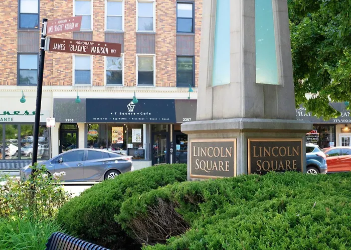 Northside Famlynest Lincoln Sq 4br 2ba 2p Rare Find Ferienhaus Chicago