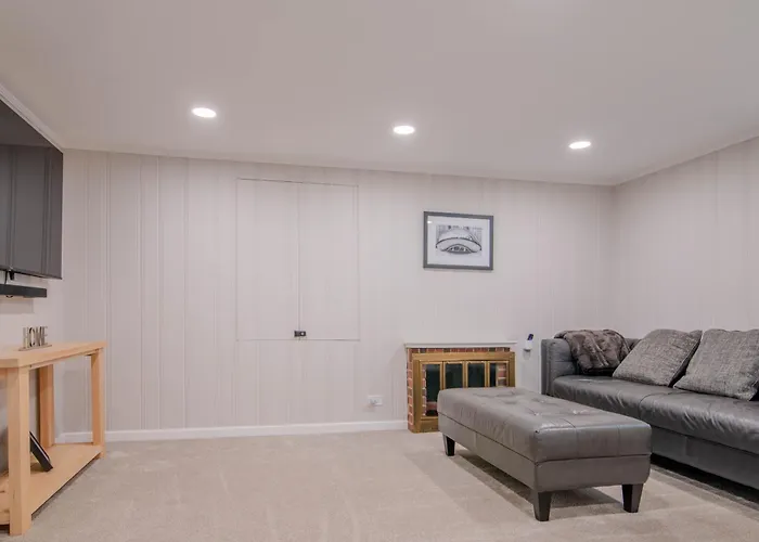 Northside Famlynest Lincoln Sq 4br 2ba 2p Rare Find Ferienhaus *