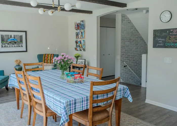 Ferienhaus Northside Famlynest Lincoln Sq 4br 2ba 2p Rare Find