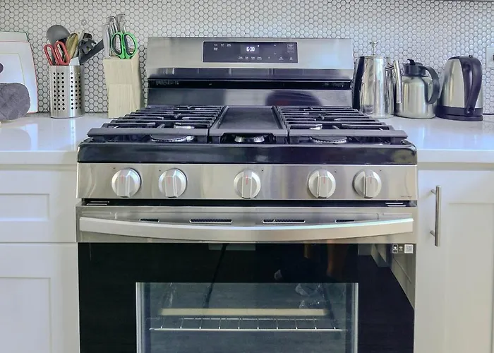 Northside Famlynest Lincoln Sq 4br 2ba 2p Rare Find Ferienhaus